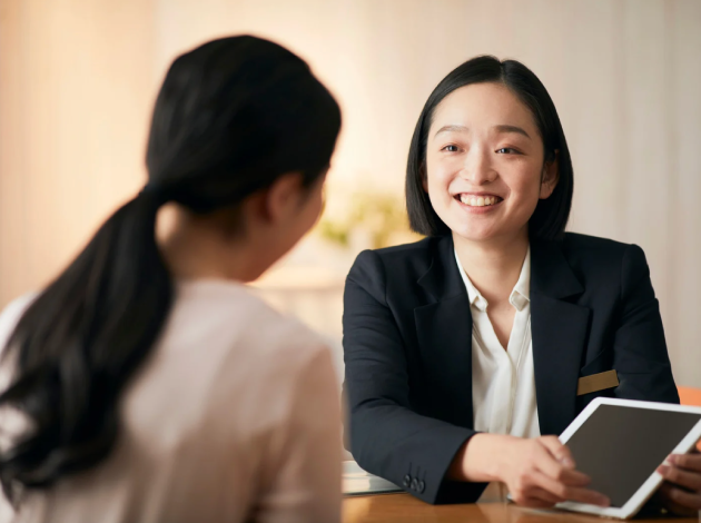 Attorney meeting with client.